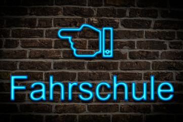 Leuchtreklame Fahrschule