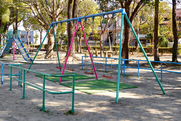 公園の遊具