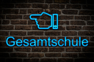 Obraz premium Leuchtreklame Gesamtschule
