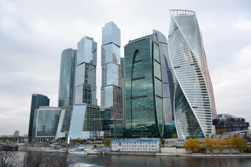 Fototapeta premium MOSCOW, RUSSIA - October 11, 2018: View to the skyscrapers in Moscow City in autumn