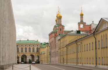 Fototapeta na wymiar Palace Street and Amusing Kremlin Palace