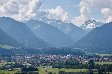 Fototapeta na wymiar Berggipfel des Allgäuer Alpenhauptkamms südlich von Oberstdorf