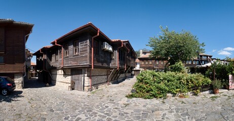 Fototapeta na wymiar old houses in the town of Nessebar on the shores of the Black Sea in Bulgaria