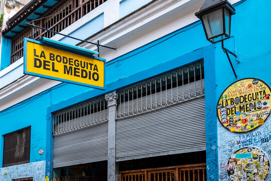 'La Bodeguita del Medio' bar restaurant in Old Havana, Cuba