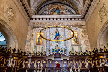 Fototapeta na wymiar Colonial cathedral altar in Old Havana, Cuba
