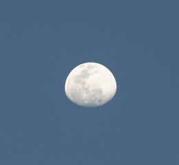 Primer plano de la Luna.