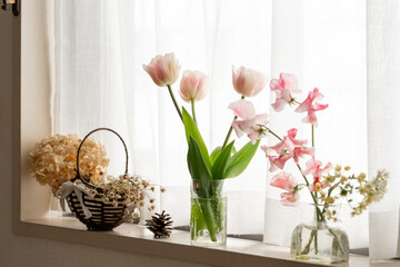 春のチューリップと北欧インテリア