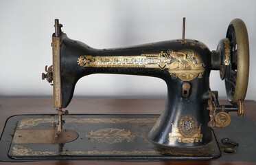 antique sewing machine