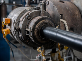 Manufacture of power cable. Applying an insulation layer to the cable