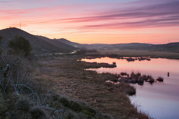 Amanecer en la laguna de Ontigola. Aranjuez. Madrid. España. Europa