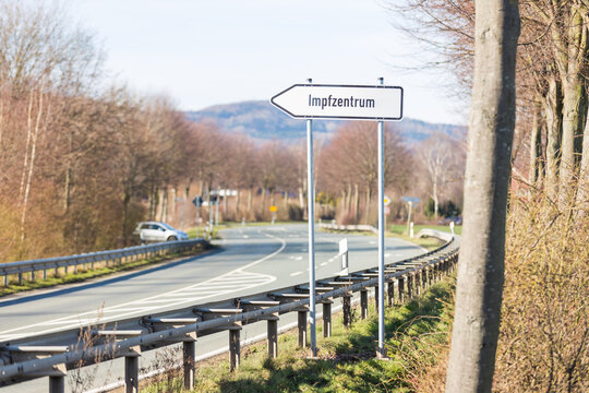 Schild Impfzentrum
