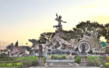 Obraz premium Taman Satrya Gatotkaca statue in Bali, Indonesia