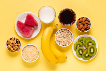 Food to help you fall asleep easily and quickly.
