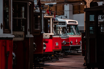 Plakat Old Prague trams in the depot. Retro transport, old classic trams