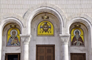Obraz premium Icons in a mosaic on the facade of the Temple of Saint Sava in Belgrade, Serbia