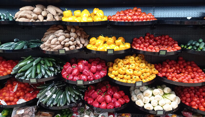 stand légumes dans un hypermarché