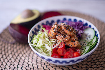 Set de comida hawaiana