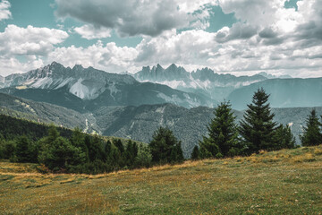 Fototapeta na wymiar Panoramic view of the Dolomites, Italy.