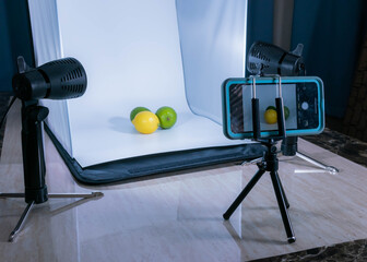 behind the scene of mobile product photography