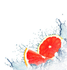 grapefruit splash with water and ice cubes isolated on white background - obrazy, fototapety, plakaty