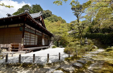 金福寺　本堂と芭蕉庵　京都市