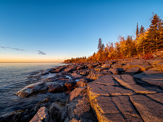 Fall colors on lakeshore