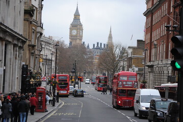 Fototapeta na wymiar Big Ben, Elizabeth Tower, Londres, ambiance dans la ville