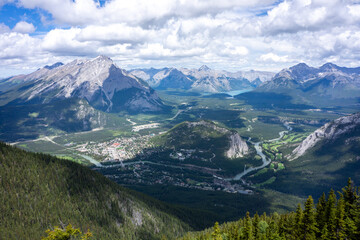 Fototapeta premium Refreshing and Mind Blowing Scenery of Rocky Mountain : River, Lake, Mountain, Snow, Sky 
