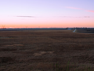 Obraz premium prairie forest preserve at sunset