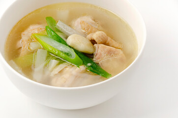 鶏肉の中華風スタミナスープ