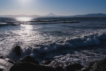 片瀬西浜の海と富士山