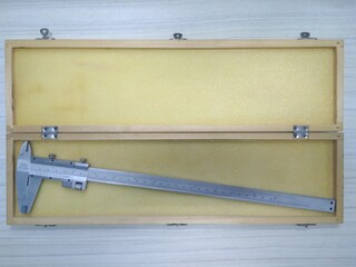Photo of calipers taken from above the work table
