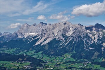Fototapeta na wymiar Schladming,Dachstein,Dachstein Mountains