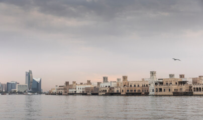 Fototapeta na wymiar buildings of Old Dubai at sunrise