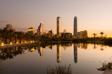 Obraz premium Cityscape of moden buidings in Santiago de Chile