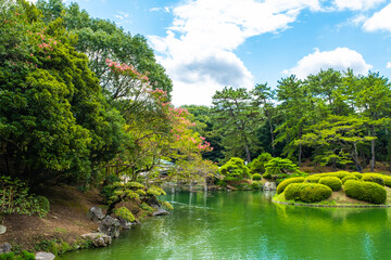 【香川県 高松市】栗林公園の園内の様子	　日本庭園