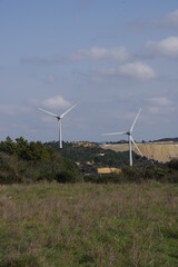 éoliennes dans le vent