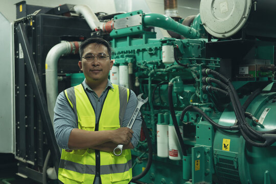 the technician preventive maintenance checking of generator power backup