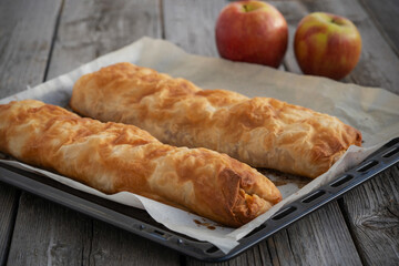 Apfelstrudel