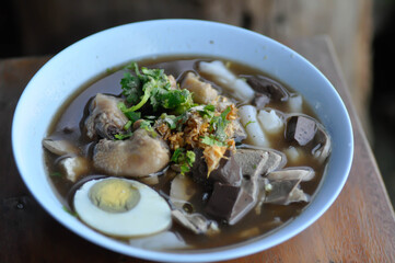 noodles, Chinese noodles or pork noodles