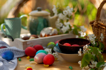 Obraz na płótnie Canvas Still life Easter brunch in the garden outdoors