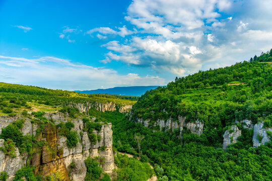 Bir turizm kenti olan Safranbolu'da İncesu su kemeri, kristal cam teras, tokat kanyonu.