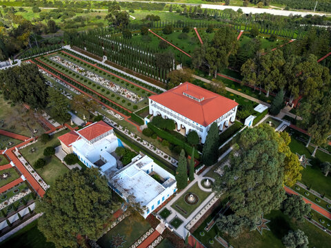 Mansion of Bahj&iacute; (Baha'i Holy Place) and the Shrine of Bah&aacute;'u'll&aacute;h