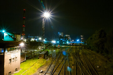Fototapeta na wymiar Tory kolejowe przy kopalni węgla kamiennego
