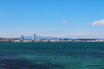 Obraz premium 馬堀海岸から見た東京湾（神奈川県横須賀市）