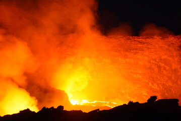 Fototapeta na wymiar ダナキルのエルタアレ火山
