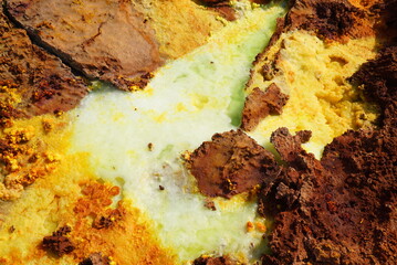 エチオピアのダナキル砂漠にあるダロル火山