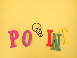 Pointポイントの単語と電球、余白あり