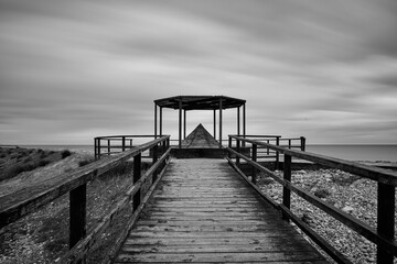 Obraz premium bridge over the sea