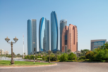 Fototapeta na wymiar Etihad Towers in Abu Dhabi in den Vereinigten Arabischen Emiraten